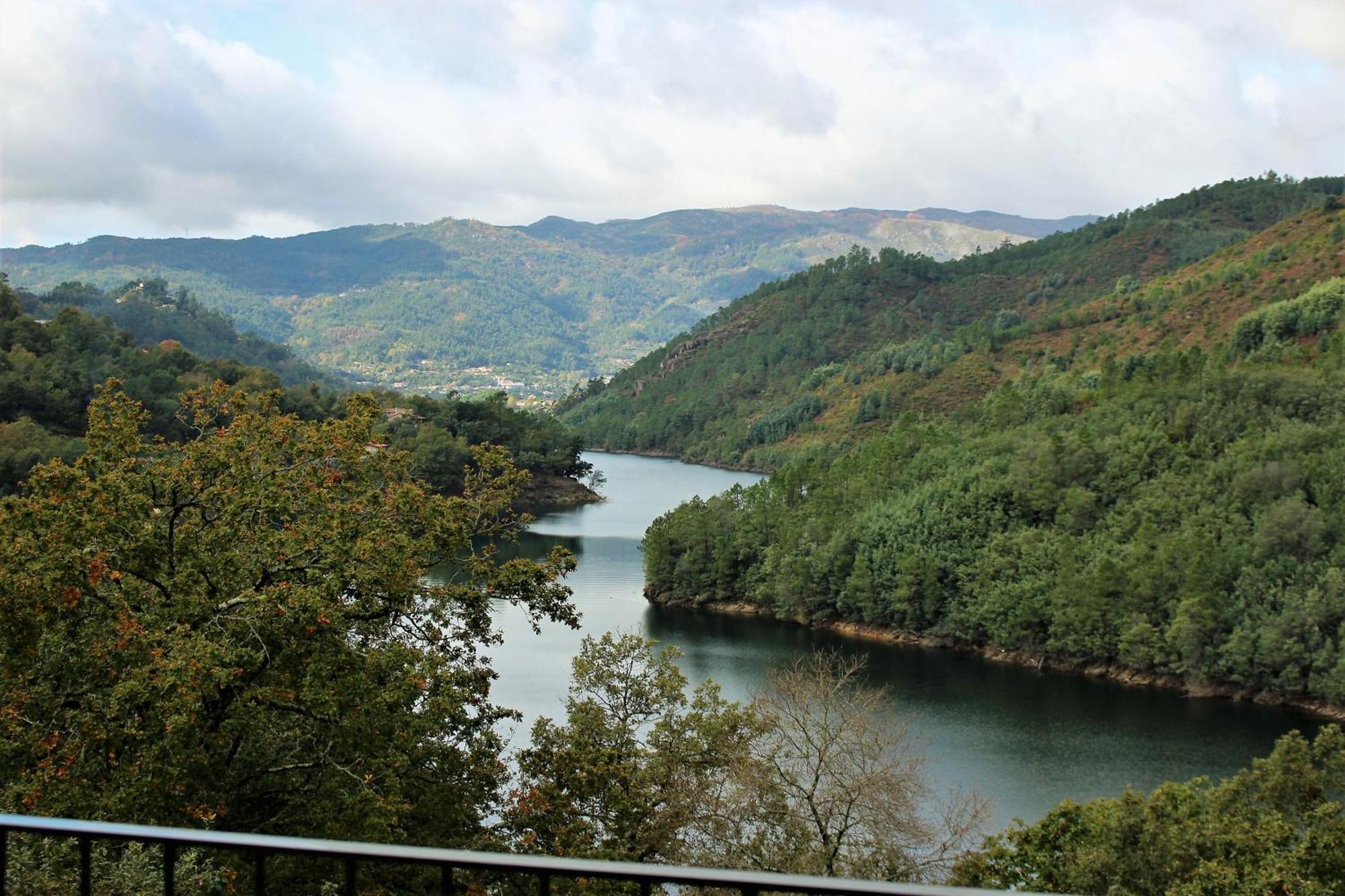 Dobau Village Виейра до Миньо Екстериор снимка